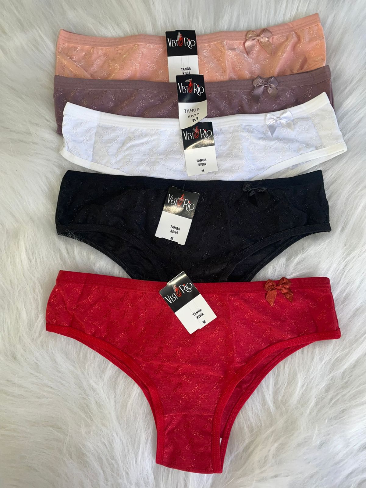 Tanga Kivia (vr)