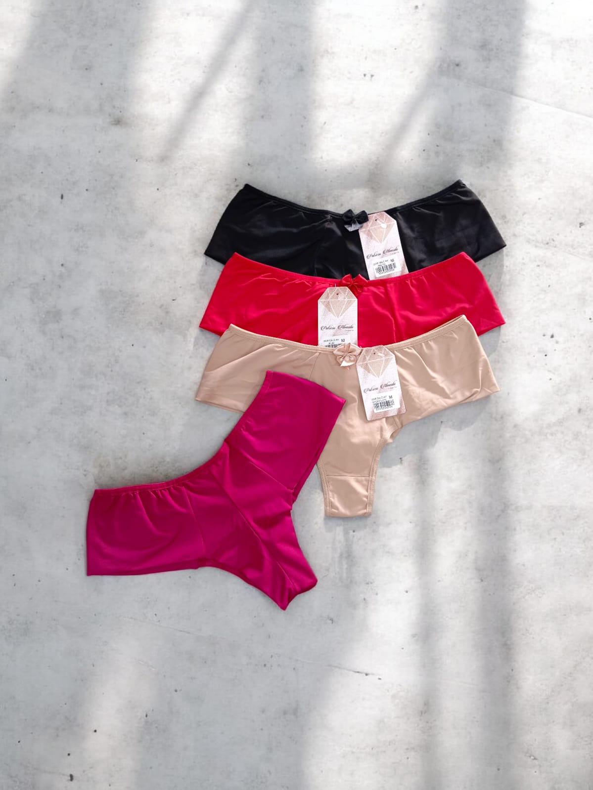 Tanga Ref: 2035 (patricia)